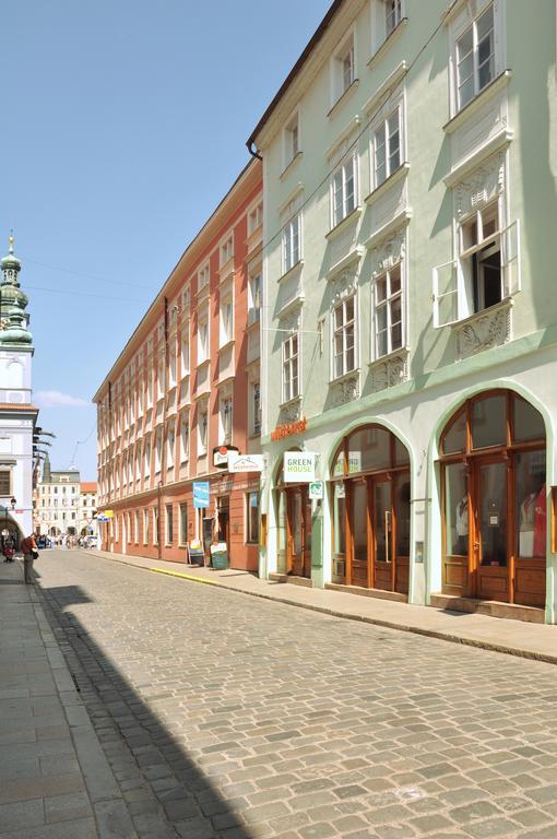 Hotel V Centru Ceske Budejovice Luaran gambar